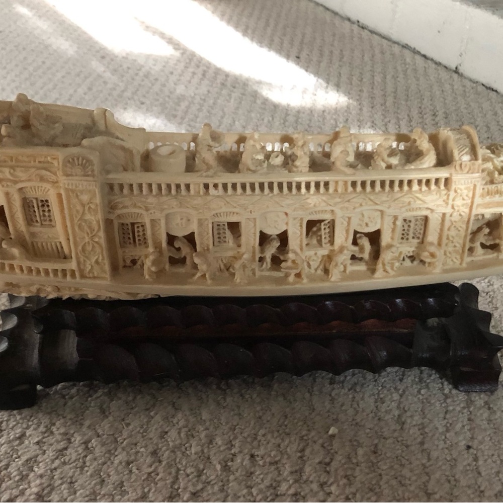 Vintage Chinese Carved Boat - Picture 11 of 11